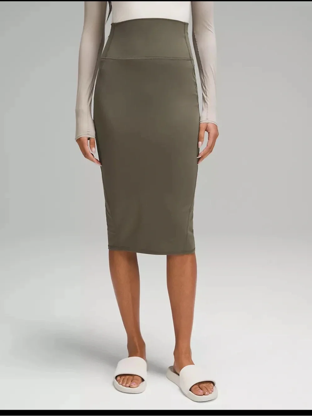 Lululemon Nulu Slim Fit High Rise Skirt Olive Green size 8 - Picture 2 of 12